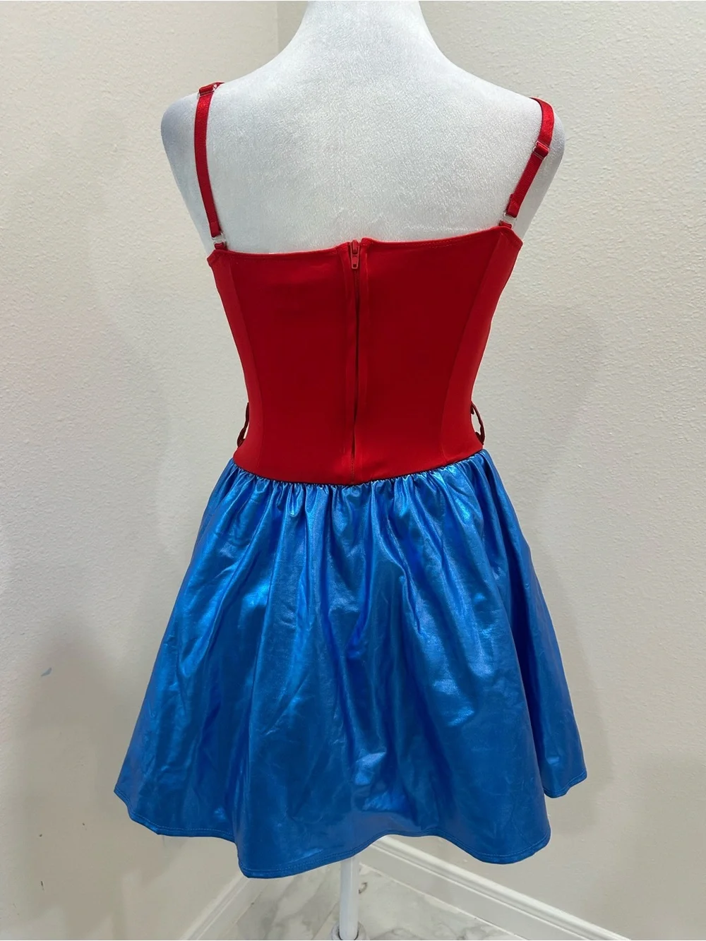 DC Comics Wonder Woman Superhero Halloween Cosplay Costume With Cape